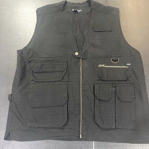 5.11 Tactical Vest 80001 XL excellent condition